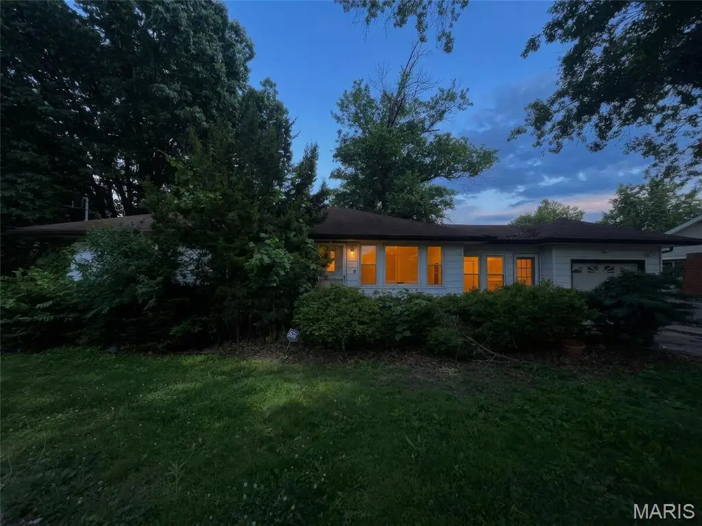 11424 Larimore Road, Saint Louis, MO 63138 - #1