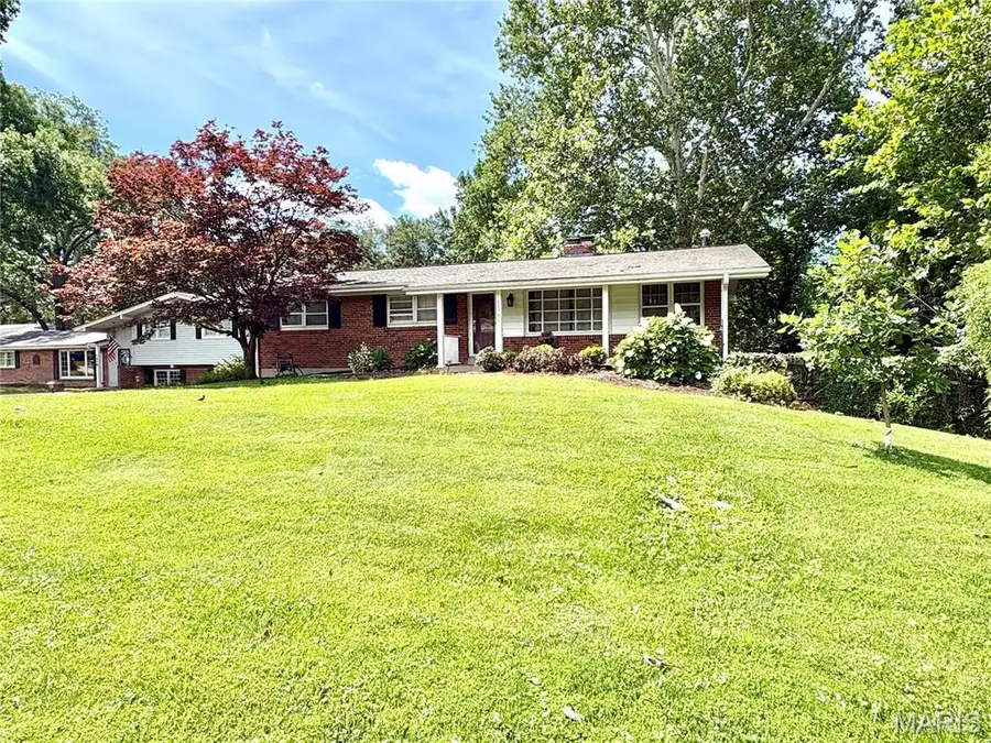 11706 Doverhill Drive, Sunset Hills, MO 63128 - #3