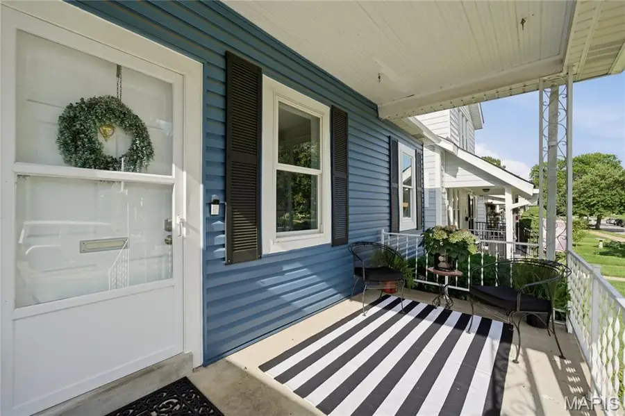 5639 Lansdowne Avenue, Saint Louis, MO 63109 - #2