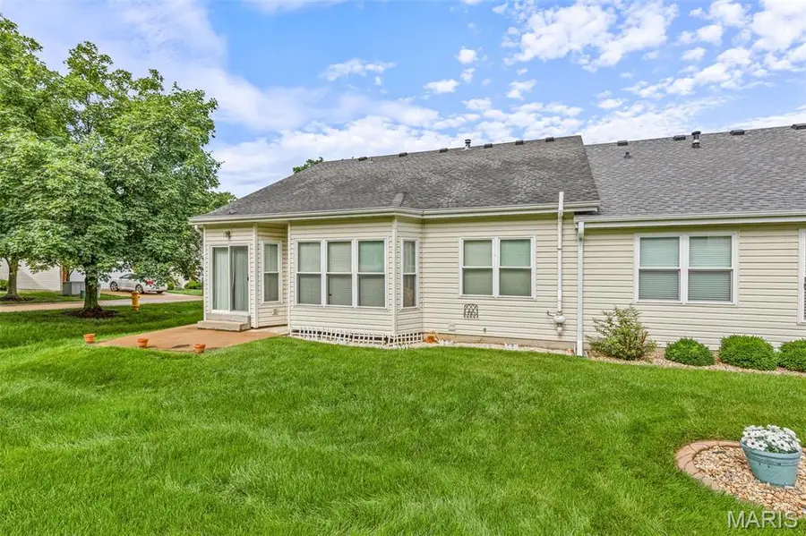 10259 Highbury Lane, Affton, MO 63123 - #2