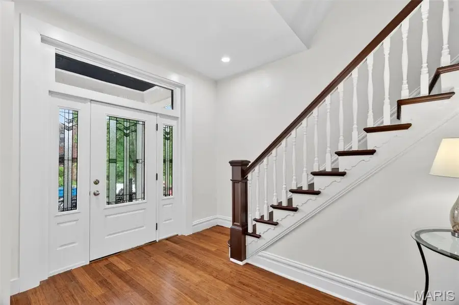 3659 Connecticut Street, Saint Louis, MO 63116 - #3