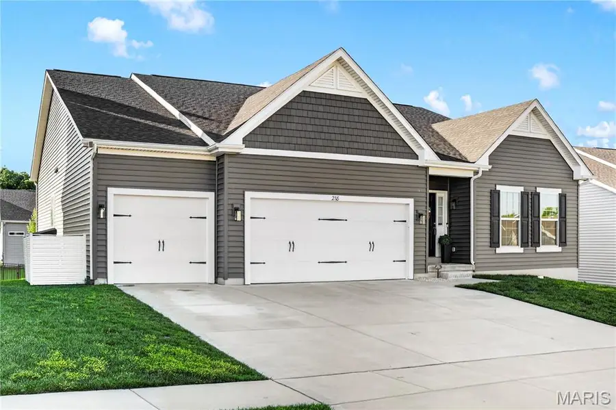 218 Carlton Point Drive, Wentzville, MO 63385 - #2