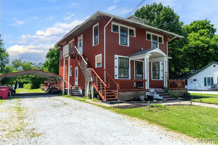 233 South Division Street, Du Quoin No 2, IL 62832 - #2