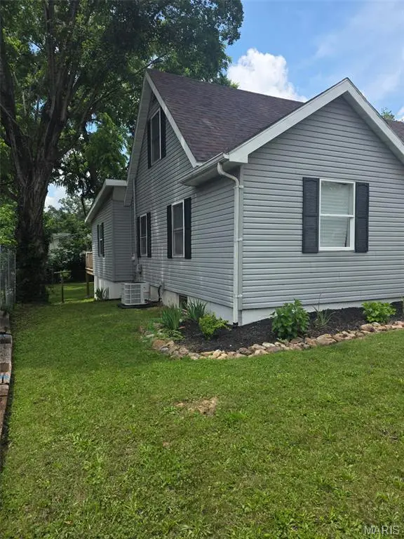 322 S Iron Street, Ironton, MO 63650 - #2