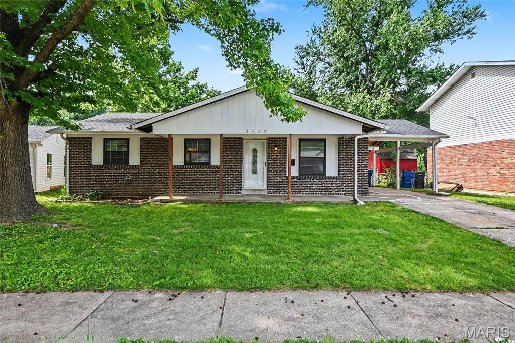 2322 Battlefield Drive, Florissant, MO 63031 - #1