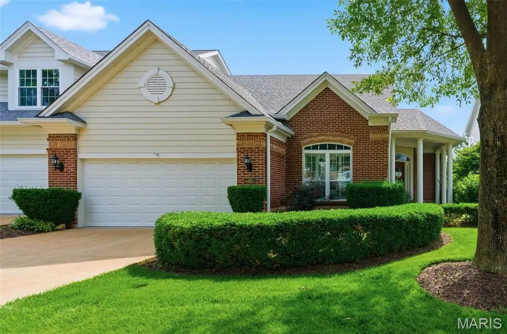 386 Shetland Valley Court, Chesterfield, MO 63005 - #1