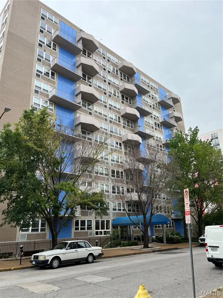 210 N 17th Street #409, Saint Louis, MO 63103 - #2