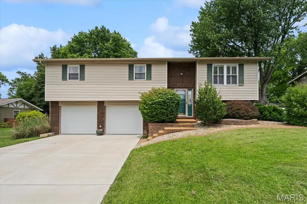 409 Chapel Drive, Collinsville, IL 62234 - #1