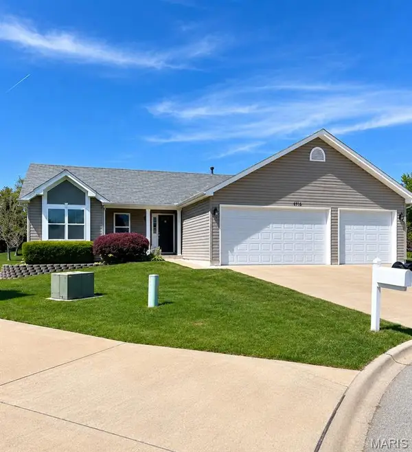 2004 Abby Court, Lake St Louis, MO 63367