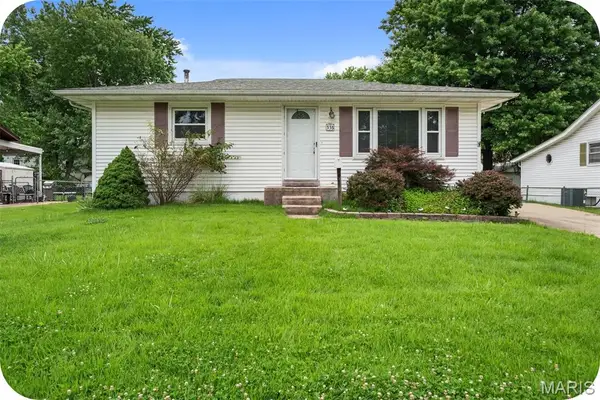 335 S Saint Charles Street, Florissant, MO 63031