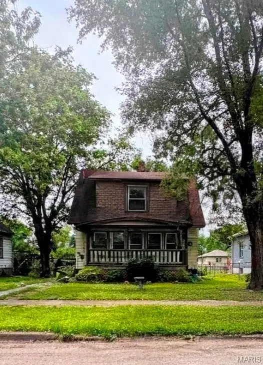 2328 E 24th Street, Granite City, IL 62040 - #2