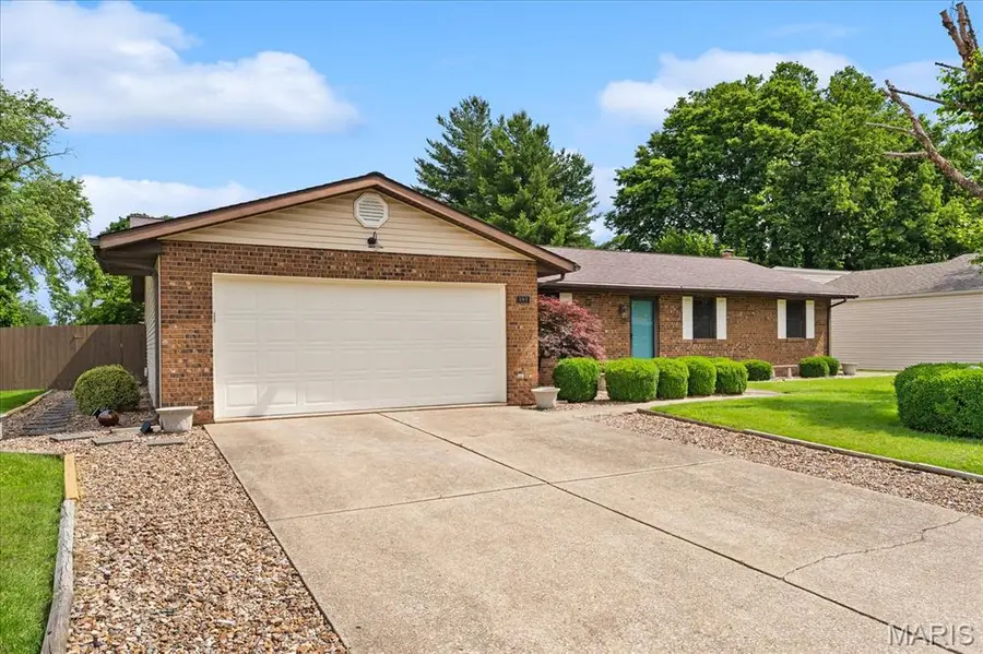 301 Toulon Court, Fairview Heights, IL 62208 - #3