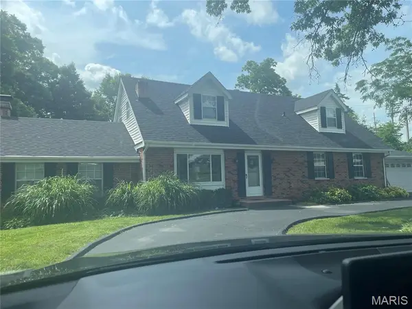 1143 Fernview Drive, Creve Coeur, MO 63141