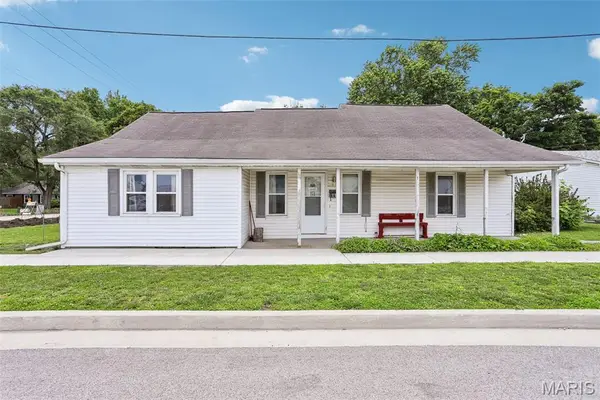 226 E Sargent Street, Litchfield, IL 62056