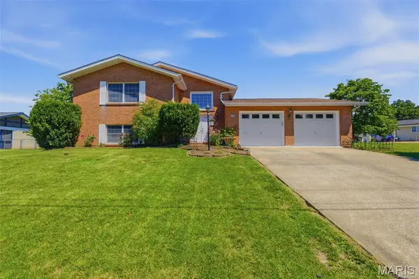1515 Sweeney Drive, Festus, MO 63028
