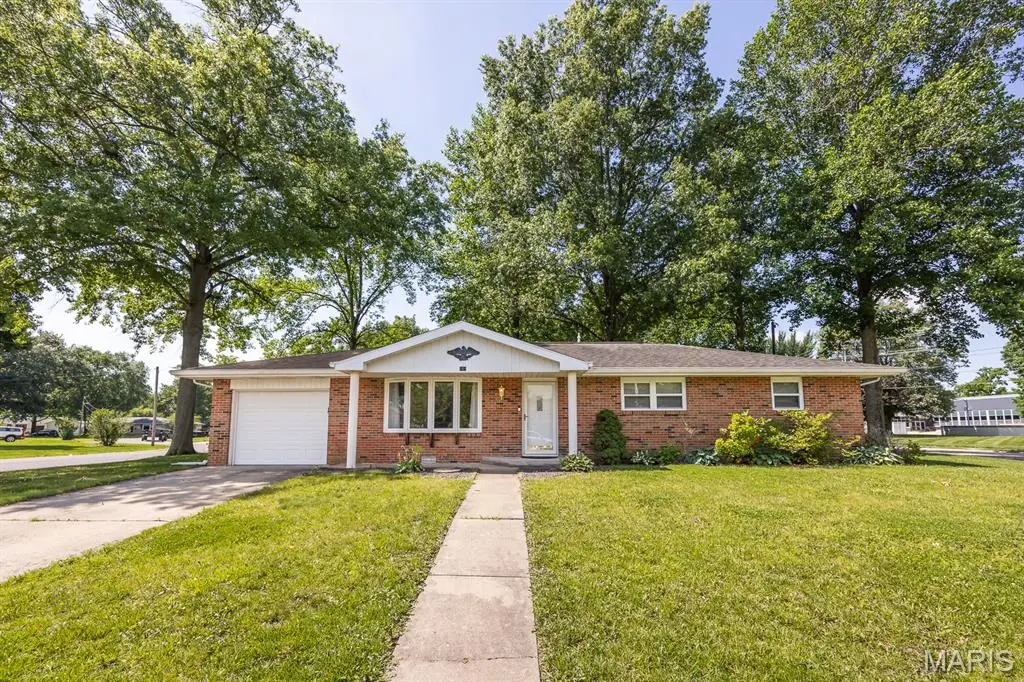 504 Chevelle Drive, Mascoutah, IL 62258 - #1