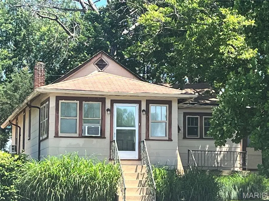 4938 Lemay Ferry Road, Saint Louis, MO 63129 - #2