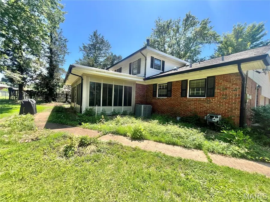 4950 Lemay Ferry Road, Saint Louis, MO 63129 - #2