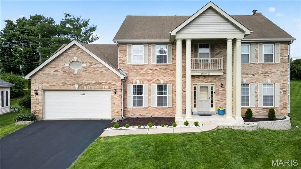 14901 Jockey Club Drive, Chesterfield, MO 63017 - #1