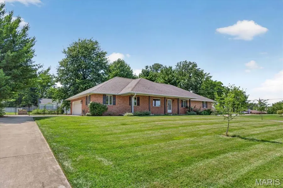 101 Polo Run, Waterloo, IL 62298 - #2