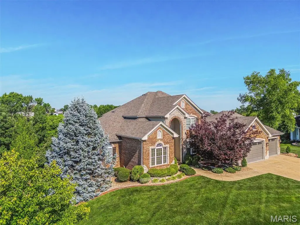 1 Stonebridge Place, Saint Charles, MO 63301 - #1