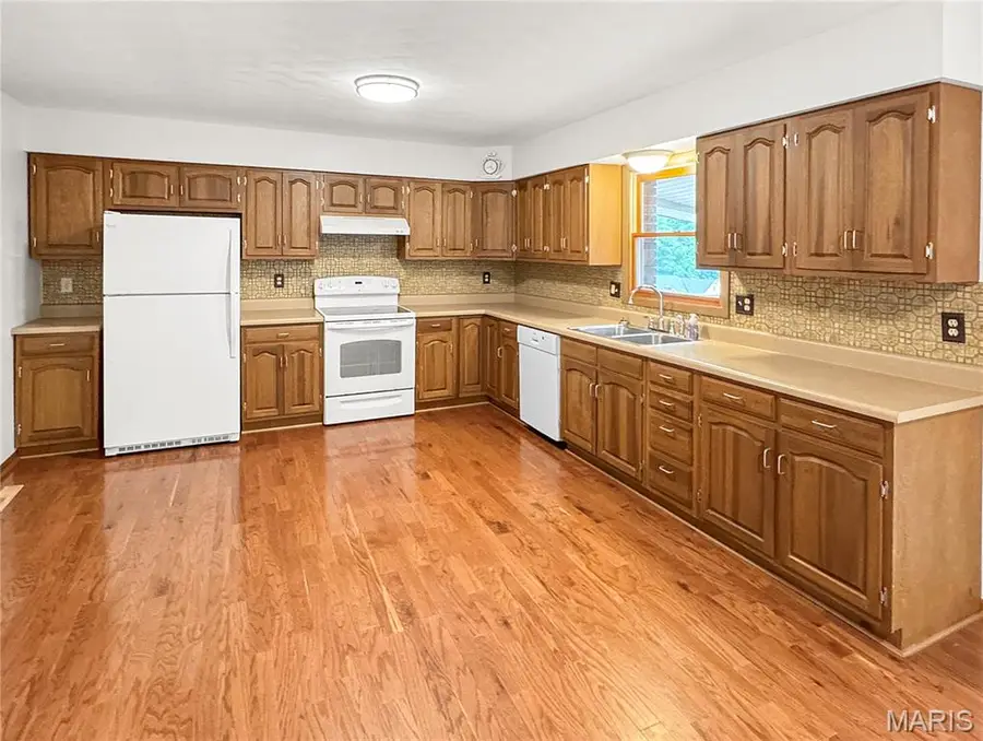 1222 W 9th Street, Washington, MO 63090 - #3