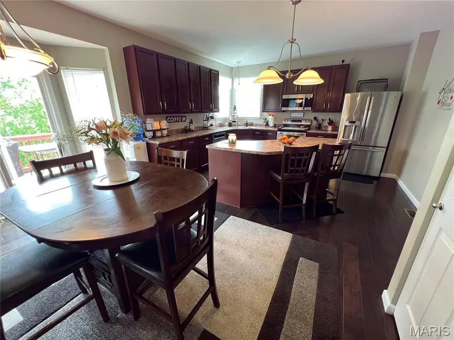 7928 Pinetop Drive, Oakville, MO 63129 - #3