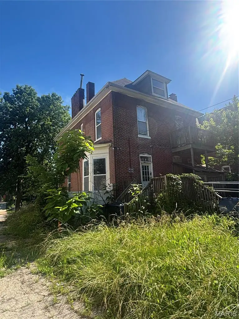 6033 Cates Avenue, Saint Louis, MO 63112 - #3