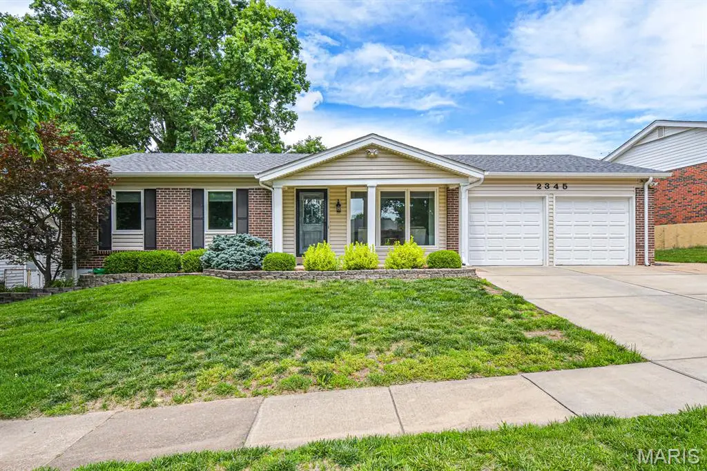 2345 Aileswick Drive, Saint Louis, MO 63129 - #1
