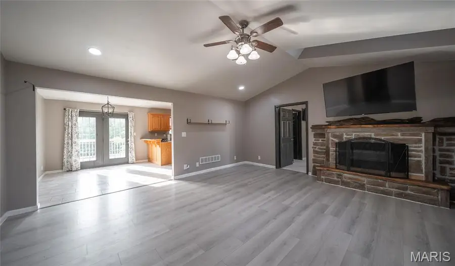 21504 N Horizonway, Saint Robert, MO 65584 - #3