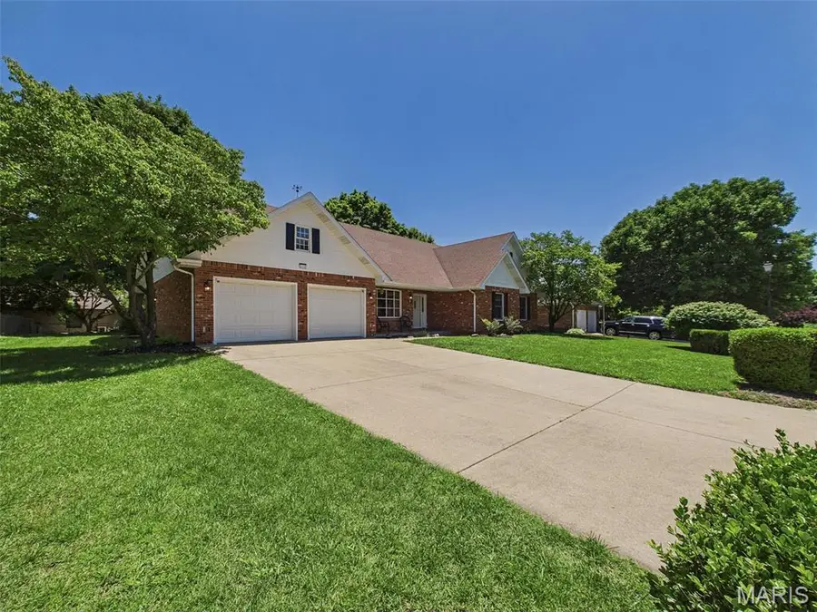 230 Hickory Ridge, Belleville, IL 62223 - #3