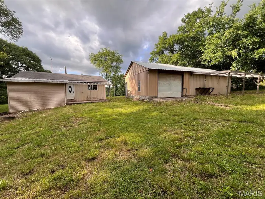 298 Hawkeye Drive, Hawk Point, MO 63349 - #3
