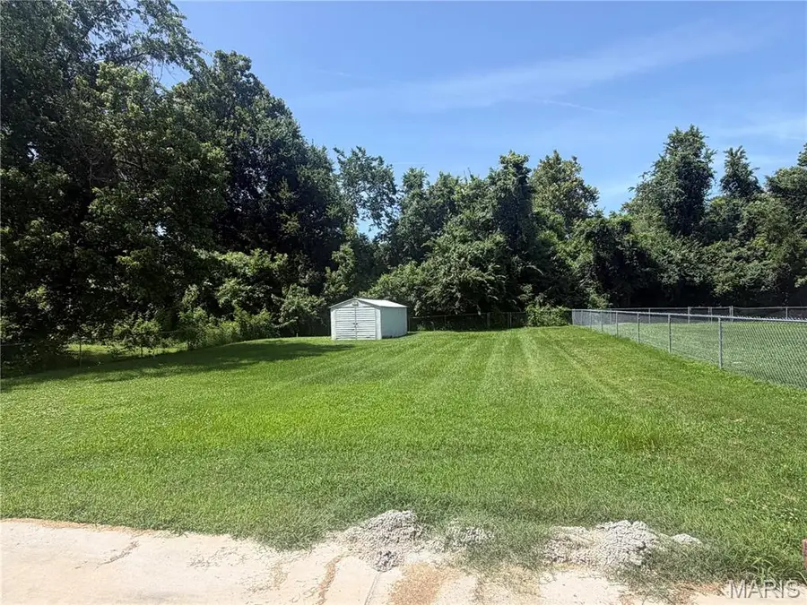 1323 W Congress Street, Pacific, MO 63069 - #2