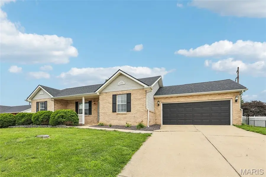 409 Hartman Lane, Waterloo, IL 62298 - #3