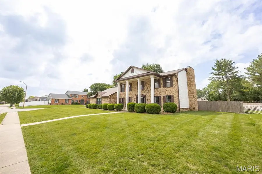 717 St Nicholas Drive, O Fallon, IL 62269 - #3