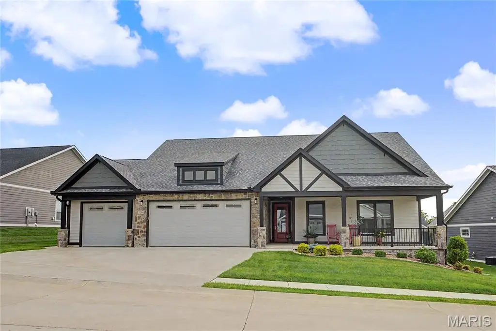2236 Heywood Meadows, Cape Girardeau, MO 63701 - #1