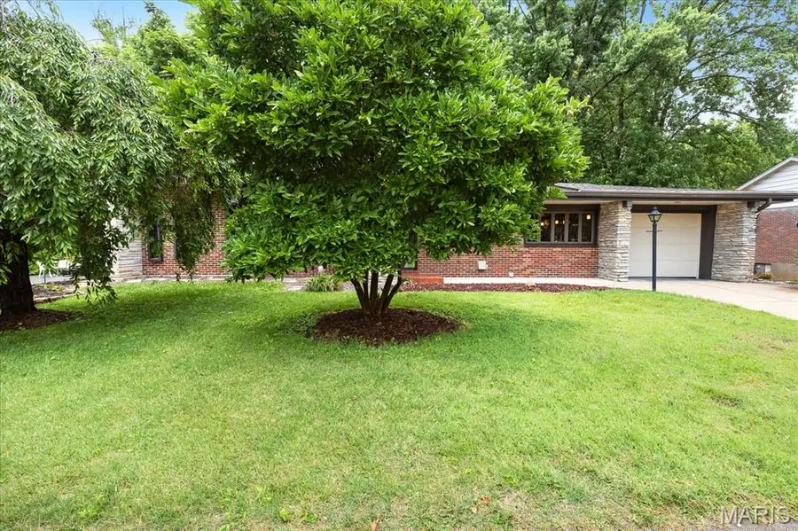 139 College Drive, Saint Charles, MO 63301 - #2