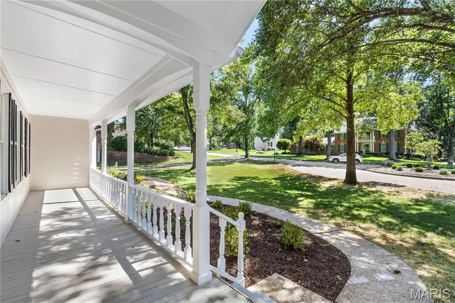6 Wheatley Court, Chesterfield, MO 63005 - #3