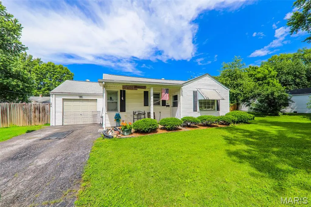 1819 N 16th Street, Swansea, IL 62226 - #1