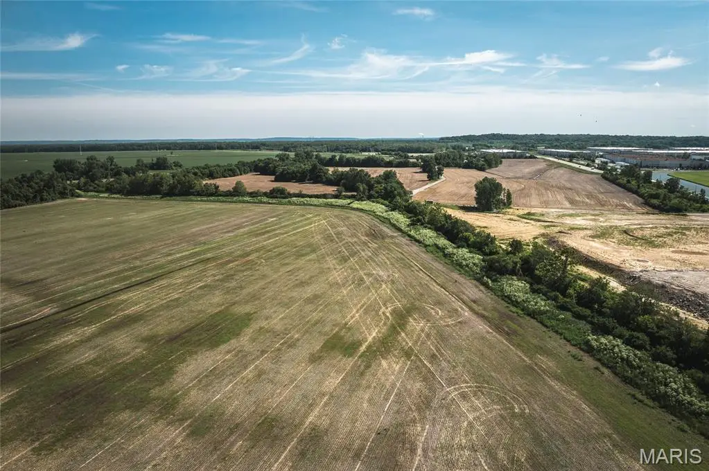 13379/13325 Missouri Bottom Rd, Bridgeton, MO 63044 - #1