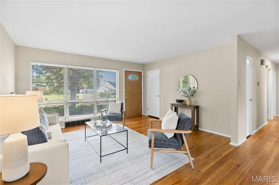 10 Media Drive, Saint Louis, MO 63146 - #3