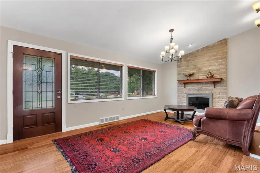157 Romine Circle, Ballwin, MO 63011 - #3