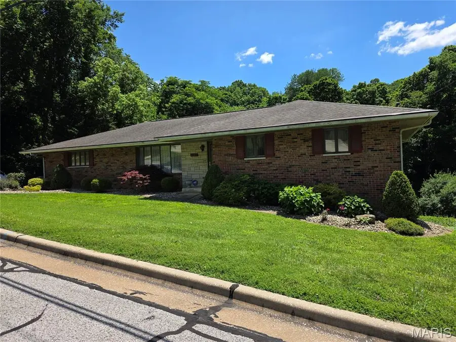 1418 W Main Street, Collinsville, IL 62234 - #2