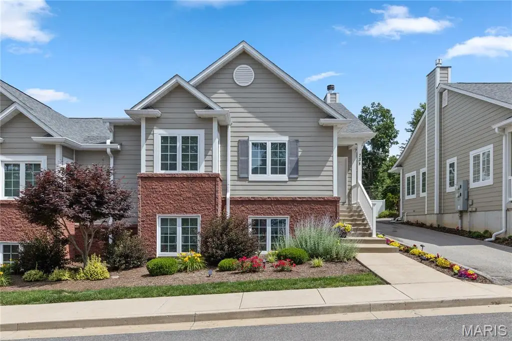 738 Windberry Court #9, Oakland, MO 63122 - #1