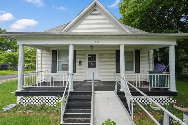 903 N Harrison Street, Litchfield, IL 62056