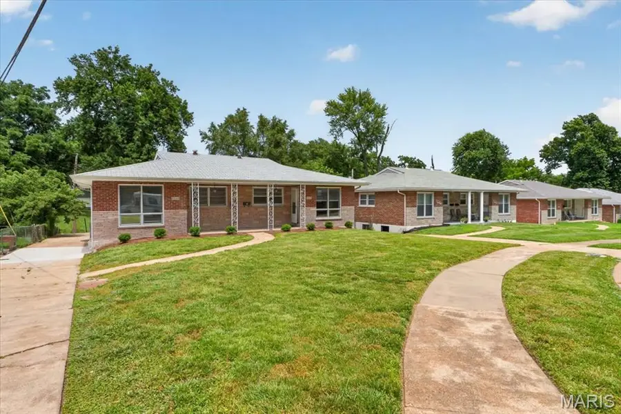 8841 Mcnulty Drive, Saint Louis, MO 63114 - #3