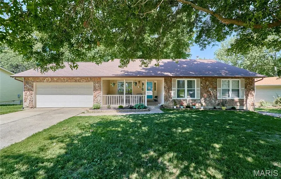 31 Great Lakes Drive, Saint Peters, MO 63376 - #2