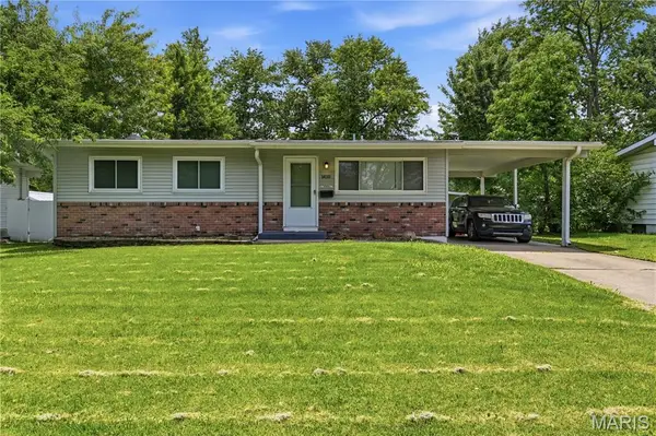 1410 Estes Drive, Florissant, MO 63031