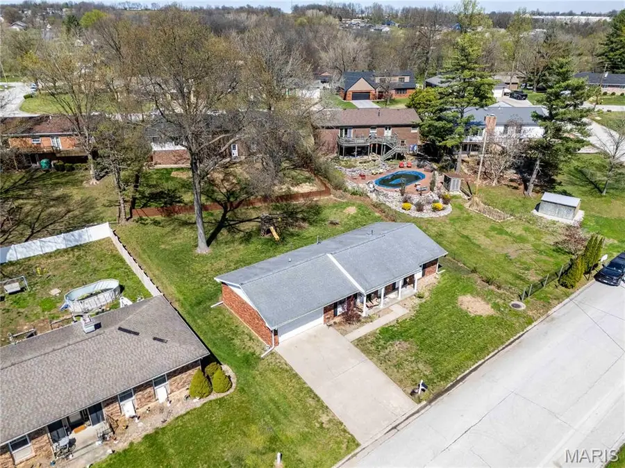 30 Satellite Drive, Hannibal, MO 63401 - #2