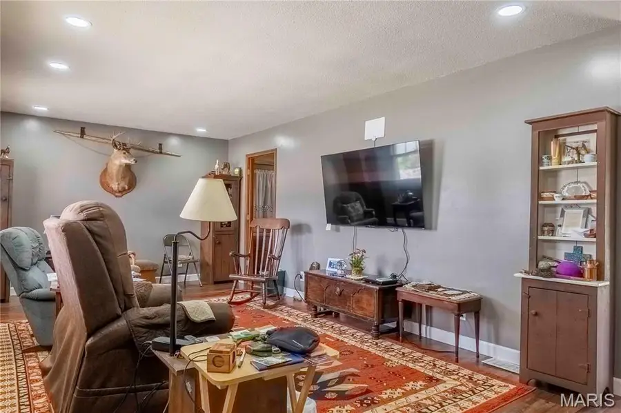 30 Satellite Drive, Hannibal, MO 63401 - #3